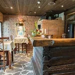 Vaihmalan Hovi Hotel 3*