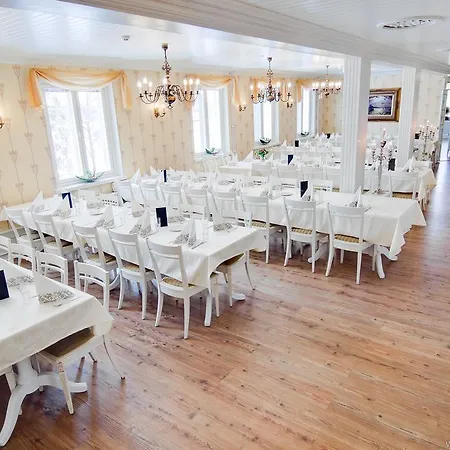Hotel Vaihmalan Hovi 3*