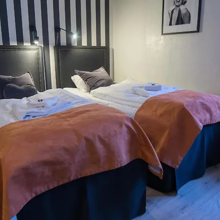 Vaihmalan Hovi 3* Lempäälä