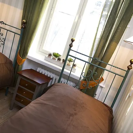 Vaihmalan Hovi 3*