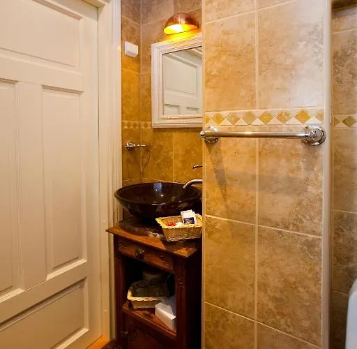 فندق Vaihmalan Hovi 3*