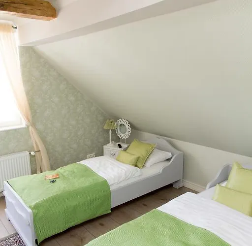 Hotel Vaihmalan Hovi 3*